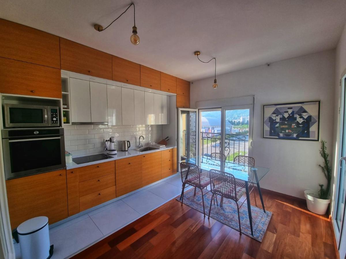 Baby Blue Apartments Bar Ngoại thất bức ảnh
