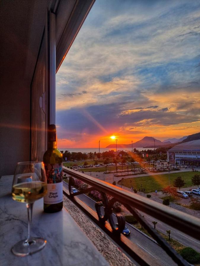 Baby Blue Apartments Bar Ngoại thất bức ảnh